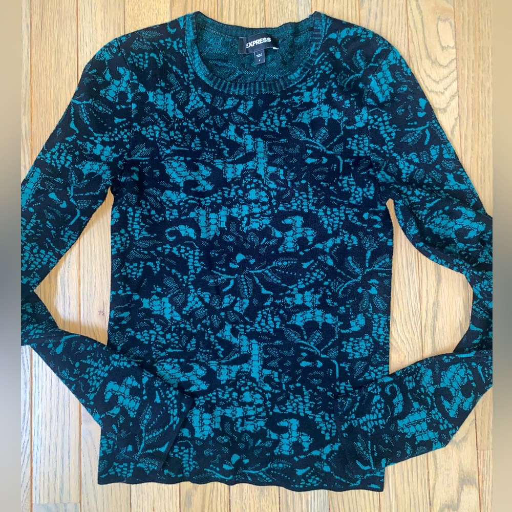 NWT Express black and green stretchy sweater size small